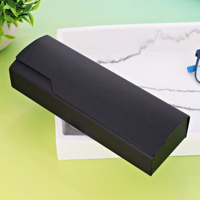 Etui STYLION ze sklepu: Stylion w kategorii: Etui - zdjęcie 4D4DD33-06F-2088_9860