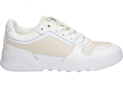 Buty sportowe damskie na wiosnę Tommy Hilfiger ze sklepu: Darbut w kategorii: Buty sportowe damskie - zdjęcie 4EFD8BE-A55-9847_23749