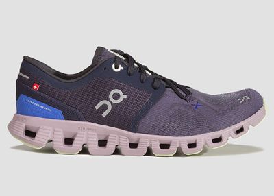Buty sportowe damskie On Running ze sklepu: Darbut w kategorii: Buty sportowe damskie - zdjęcie 4EFD8BE-A55-9847_26022