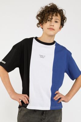 T-shirt chłopięce na lato Reporter ze sklepu: REPORTER w kategorii: T-shirty chłopięce - zdjęcie 522E7B5A-528-641_12395