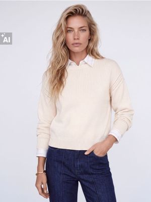 Sweter damski casual Mohito ze sklepu: Mohito w kategorii: Swetry damskie - zdjęcie 55A556F-010-6967_005IP