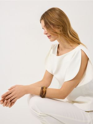 Bluzka damska casual wiosenna Mohito ze sklepu: Mohito w kategorii: Bluzki damskie - zdjęcie 55A556F-010-6967_060KK