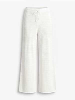 Spodnie damskie retro Mohito ze sklepu: Mohito w kategorii: Spodnie damskie - zdjęcie 55A556F-010-6967_071IP