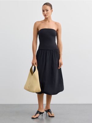 Sukienka na lato elegancka Mohito ze sklepu: Mohito w kategorii: Sukienki - zdjęcie 55A556F-010-6967_074HH