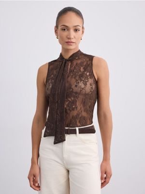 Bluzka damska glamour Mohito ze sklepu: Mohito w kategorii: Bluzki damskie - zdjęcie 55A556F-010-6967_077KZ