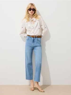 Mohito - Jeansy damskie ze sklepu: Mohito w kategorii: Jeansy damskie - zdjęcie 55A556F-010-6967_135KH