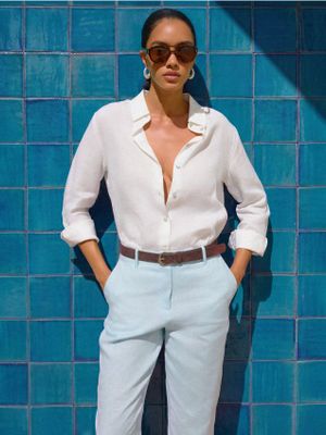 Mohito - Koszula damska elegancka casual ze sklepu: Mohito w kategorii: Koszule damskie - zdjęcie 55A556F-010-6967_136JG
