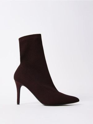 Botki letnie casual Mohito ze sklepu: Mohito w kategorii: Botki - zdjęcie 55A556F-010-6967_160HH