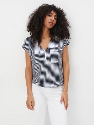 Bluzka damska na wiosnę casual Mohito ze sklepu: Mohito w kategorii: Bluzki damskie - zdjęcie 55A556F-010-6967_1670U
