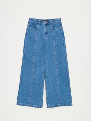 Jeansy damskie letnie Mohito ze sklepu: Mohito w kategorii: Jeansy damskie - zdjęcie 55A556F-010-6967_178FH
