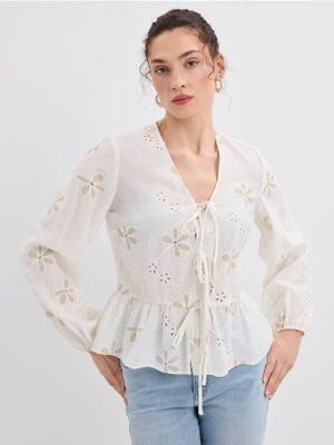 Bluzka damska boho Mohito ze sklepu: Mohito w kategorii: Bluzki damskie - zdjęcie 55A556F-010-6967_190IM