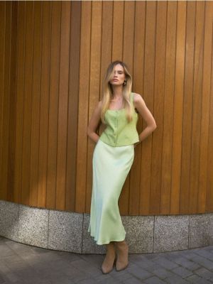 Spódnica casual Mohito ze sklepu: Mohito w kategorii: Spódnice - zdjęcie 55A556F-010-6967_218IS