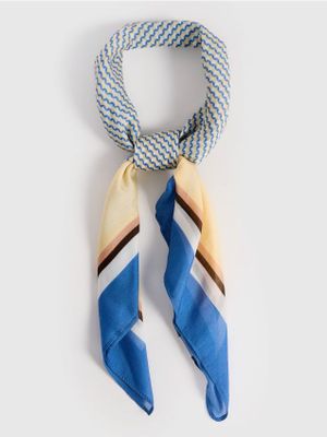 Szalik/chusta Mohito ze sklepu: Mohito w kategorii: Szaliki i chusty damskie - zdjęcie 55A556F-010-6967_283KV
