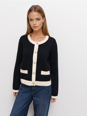 Sweter damski Mohito ze sklepu: Mohito w kategorii: Swetry damskie - zdjęcie 55A556F-010-6967_421EQ
