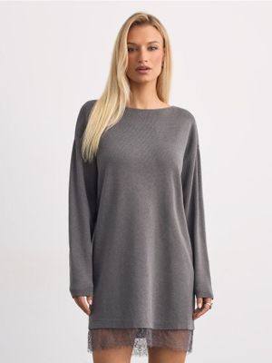Sukienka casual letnia Mohito ze sklepu: Mohito w kategorii: Sukienki - zdjęcie 55A556F-010-6967_4263C