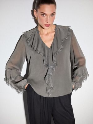 Mohito - Bluzka damska ze sklepu: Mohito w kategorii: Bluzki damskie - zdjęcie 55A556F-010-6967_434HE