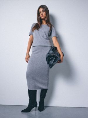 Spódnica casual na wiosnę Mohito ze sklepu: Mohito w kategorii: Spódnice - zdjęcie 55A556F-010-6967_444EQ