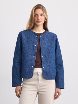 Kurtka damska casualowa Mohito ze sklepu: Mohito w kategorii: Kurtki damskie - zdjęcie 55A556F-010-6967_447LQ