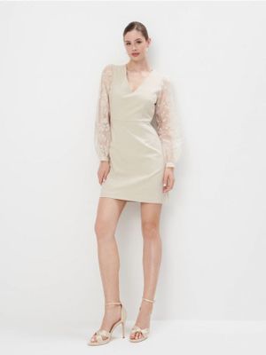 Sukienka elegancka Mohito ze sklepu: Mohito w kategorii: Sukienki - zdjęcie 55A556F-010-6967_452BT