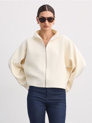 Sweter damski na zimę Mohito ze sklepu: Mohito w kategorii: Swetry damskie - zdjęcie 55A556F-010-6967_471LS