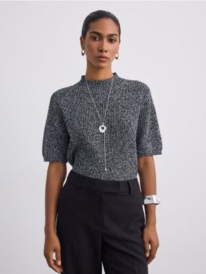 Sweter damski Mohito ze sklepu: Mohito w kategorii: Swetry damskie - zdjęcie 55A556F-010-6967_4771T
