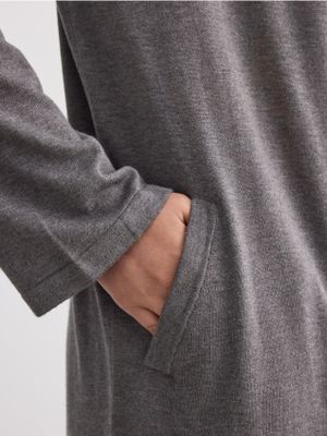 Sweter damski zimowy Mohito ze sklepu: Mohito w kategorii: Swetry damskie - zdjęcie 55A556F-010-6967_485KE