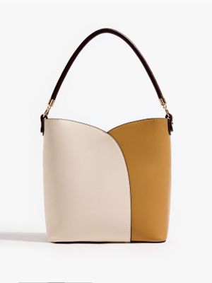Shopper bag Mohito ze sklepu: Mohito w kategorii: Torby Shopper bag - zdjęcie 55A556F-010-6967_486IQ