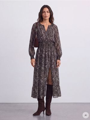 Sukienka jesienna Mohito ze sklepu: Mohito w kategorii: Sukienki - zdjęcie 55A556F-010-6967_499HO