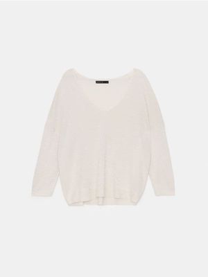 Sweter damski casual Mohito ze sklepu: Mohito w kategorii: Swetry damskie - zdjęcie 55A556F-010-6967_516BV