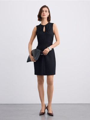 Sukienka Mohito ze sklepu: Mohito w kategorii: Sukienki - zdjęcie 55A556F-010-6967_542LA