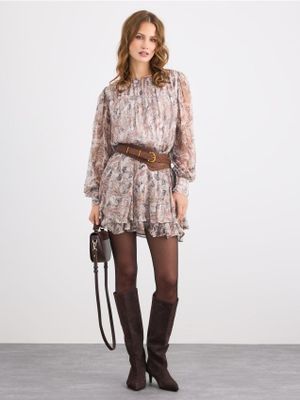 Sukienka casual Mohito ze sklepu: Mohito w kategorii: Sukienki - zdjęcie 55A556F-010-6967_544HR
