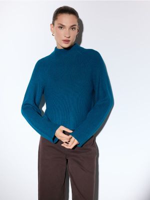 Sweter damski Mohito ze sklepu: Mohito w kategorii: Swetry damskie - zdjęcie 55A556F-010-6967_556EQ