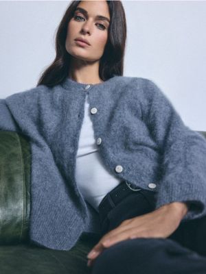 Sweter damski Mohito ze sklepu: Mohito w kategorii: Swetry damskie - zdjęcie 55A556F-010-6967_579LG
