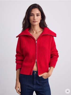 Sweter damski casual Mohito ze sklepu: Mohito w kategorii: Swetry damskie - zdjęcie 55A556F-010-6967_585LG
