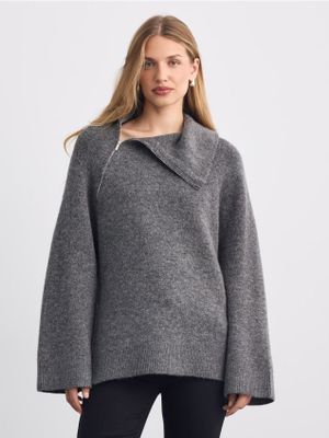 Sweter damski casual zimowy Mohito ze sklepu: Mohito w kategorii: Swetry damskie - zdjęcie 55A556F-010-6967_587LG