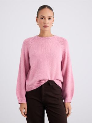 Sweter damski casual Mohito ze sklepu: Mohito w kategorii: Swetry damskie - zdjęcie 55A556F-010-6967_623MG