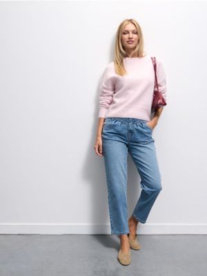 Jeansy damskie w miejskim stylu Mohito ze sklepu: Mohito w kategorii: Jeansy damskie - zdjęcie 55A556F-010-6967_630GB