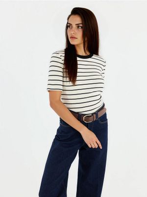 Mohito - Bluzka damska ze sklepu: Mohito w kategorii: Bluzki damskie - zdjęcie 55A556F-010-6967_644IU