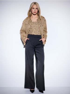 Spodnie damskie w stylu retro Mohito ze sklepu: Mohito w kategorii: Spodnie damskie - zdjęcie 55A556F-010-6967_658IE