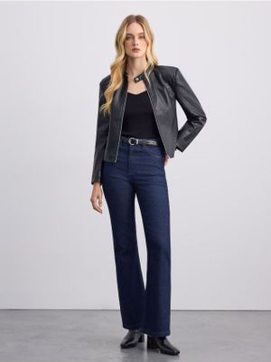 Kurtka damska casual Mohito ze sklepu: Mohito w kategorii: Kurtki damskie - zdjęcie 55A556F-010-6967_667KX