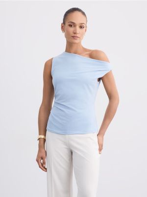 Bluzka damska casual Mohito ze sklepu: Mohito w kategorii: Bluzki damskie - zdjęcie 55A556F-010-6967_752KS