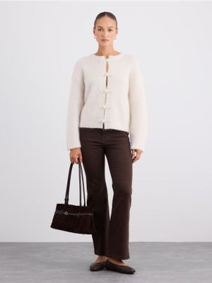 Sweter damski casual Mohito ze sklepu: Mohito w kategorii: Swetry damskie - zdjęcie 55A556F-010-6967_754LT