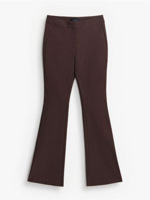 Spodnie damskie casual Mohito ze sklepu: Mohito w kategorii: Spodnie damskie - zdjęcie 55A556F-010-6967_833FG