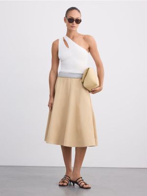 Spódnica casual Mohito ze sklepu: Mohito w kategorii: Spódnice - zdjęcie 55A556F-010-6967_836KU