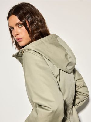 Parka damska Mohito ze sklepu: Mohito w kategorii: Parki damskie - zdjęcie 55A556F-010-6967_962IN