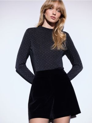 Bluzka damska casual Mohito ze sklepu: Mohito w kategorii: Bluzki damskie - zdjęcie 55A556F-010-6967_967HI