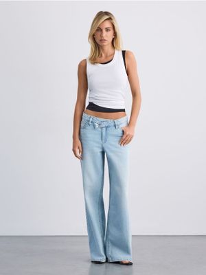 Jeansy damskie Mohito ze sklepu: Mohito w kategorii: Jeansy damskie - zdjęcie 55A556F-010-6967_982KG