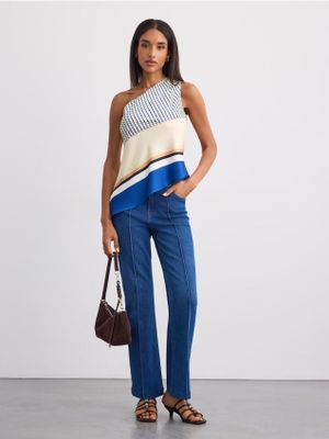 Mohito - Jeansy damskie casual ze sklepu: Mohito w kategorii: Jeansy damskie - zdjęcie 55A556F-010-6967_983KG