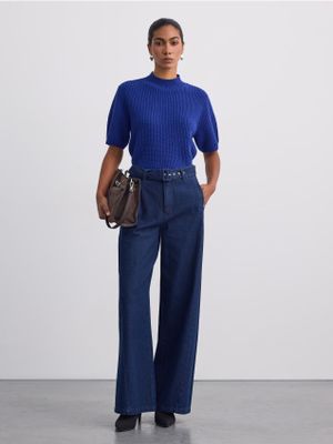 Jeansy damskie w miejskim stylu Mohito ze sklepu: Mohito w kategorii: Jeansy damskie - zdjęcie 55A556F-010-6967_986MC