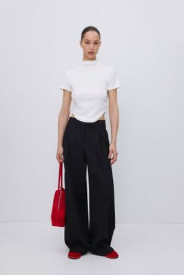 Bluzka damska casual Estro ze sklepu: Estro w kategorii: Bluzki damskie - zdjęcie 5A36CC-E79-13791_15559295304028
